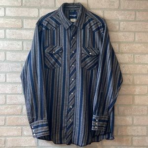 Wrangler Men’s Pearl Snap Lightweight Long Sleeve Striped Western Flannel Shirt